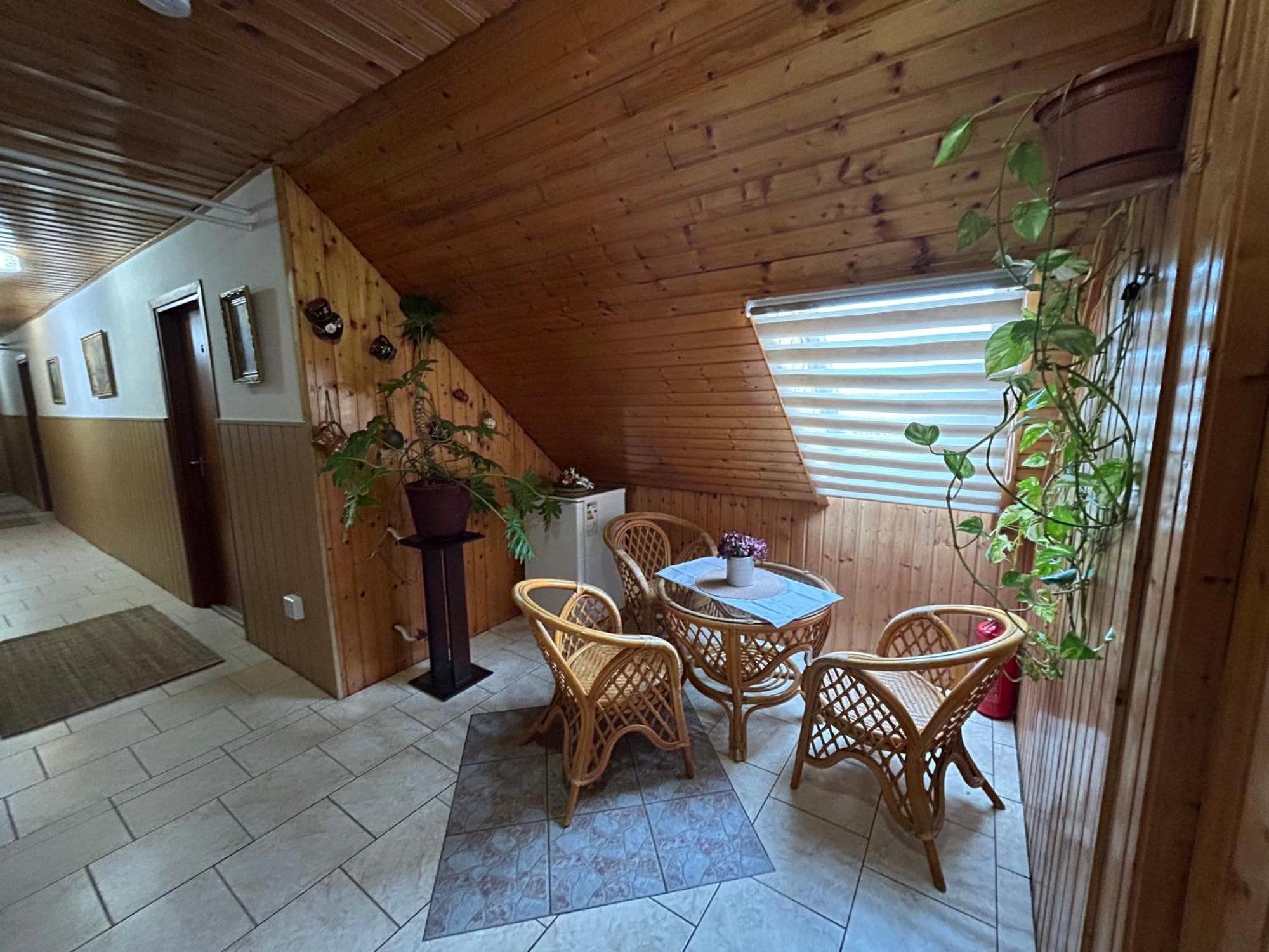 Tóth Vendégház Bük Extérieur photo