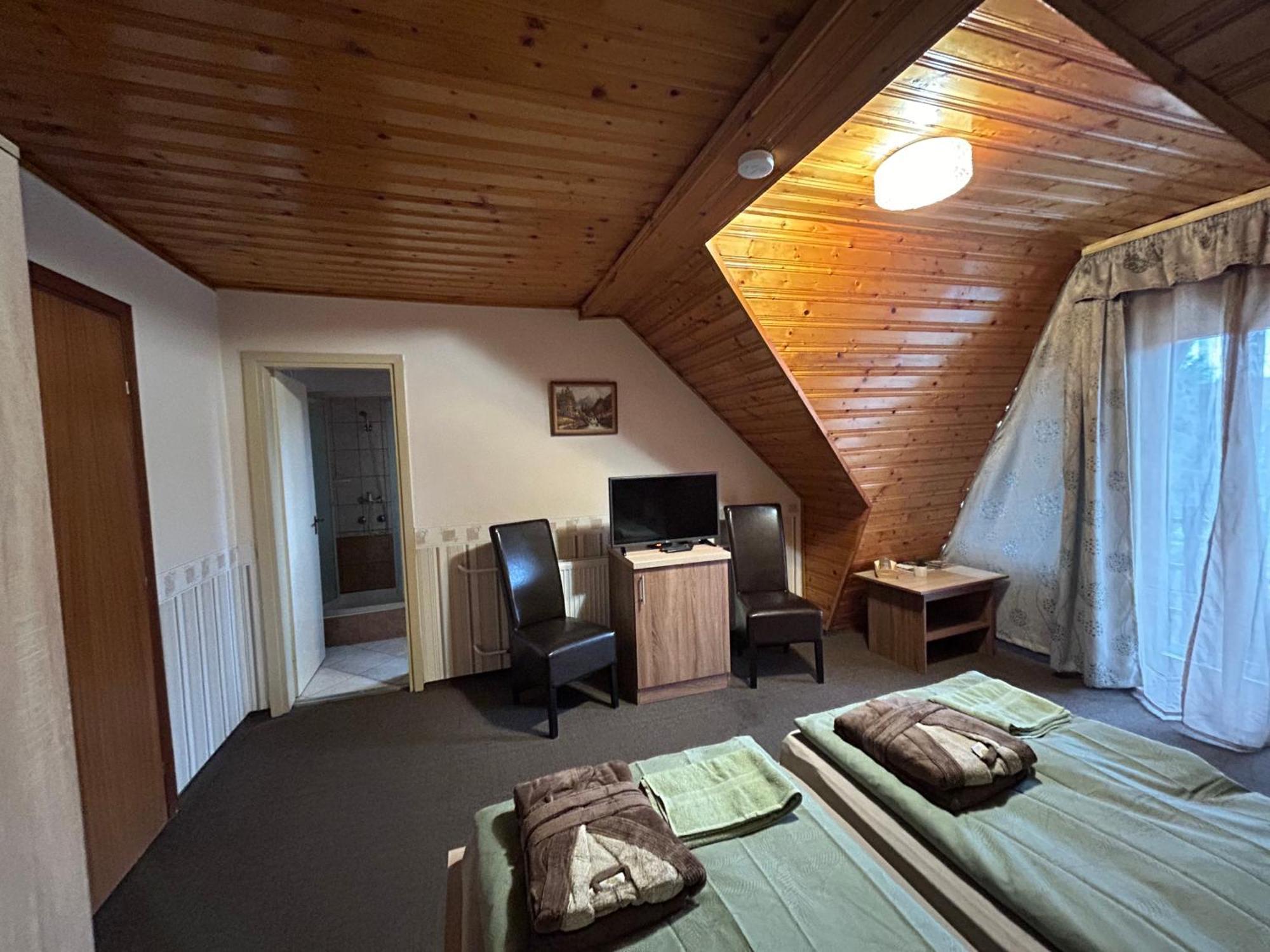 Tóth Vendégház Bük Extérieur photo