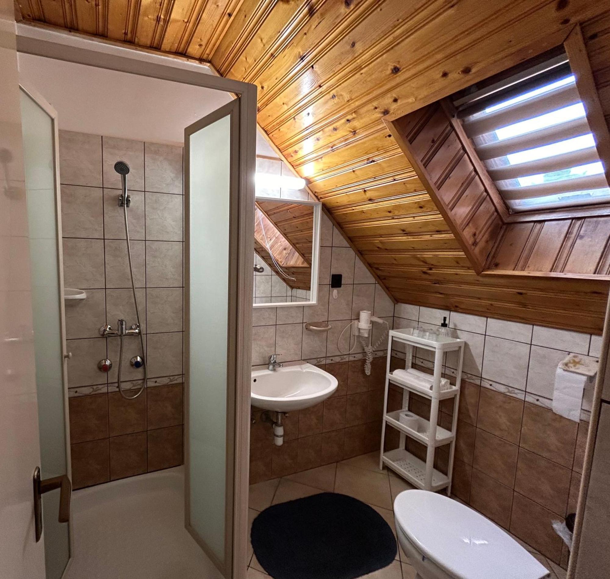 Tóth Vendégház Bük Extérieur photo
